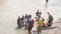 sempat-hanyut-di-banjir-kanal-padang,-pencari-barang-bekas-ditemukan-meninggal-dunia