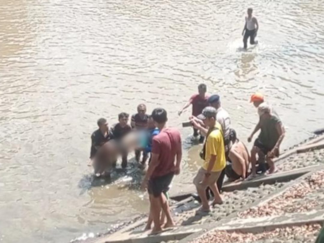 sempat-hanyut-di-banjir-kanal-padang,-pencari-barang-bekas-ditemukan-meninggal-dunia