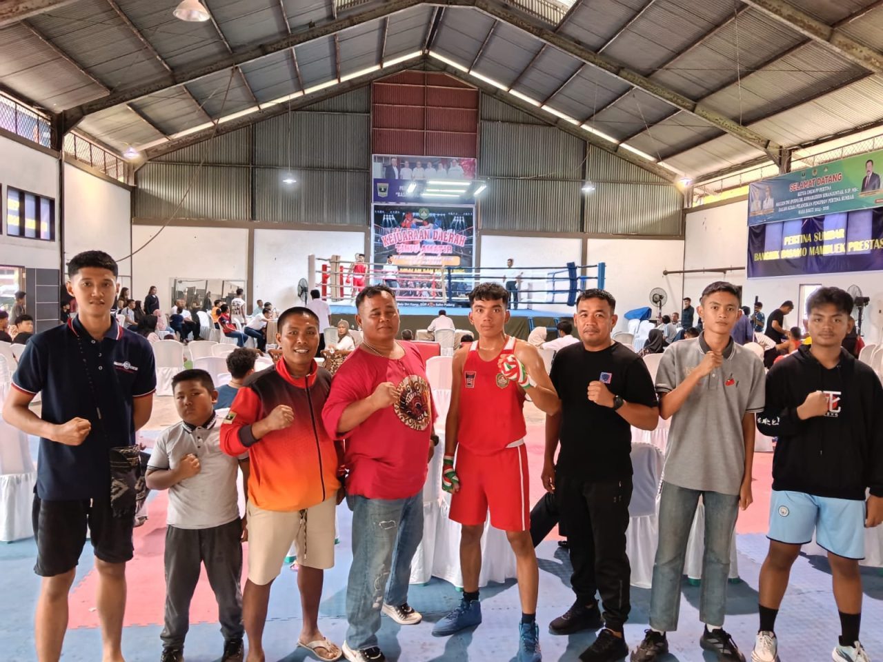 rahmad-ramdhan-wakili-harapan-luki-boxing-camp-di-semifinal-kejurda-tinju-sumbar