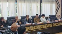 dprd-sumbar-siap-bentuk-pansus-buruh,-evi-yandri:-aspirasi-kspsi-dan-mahasiswa-segera-ditindaklanjuti