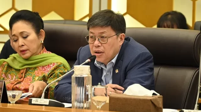 dpr-minta-pemerintah-samakan-perlakuan-angkutan-pupuk-subsidi-dengan-bbm-di-wilayah-bencana