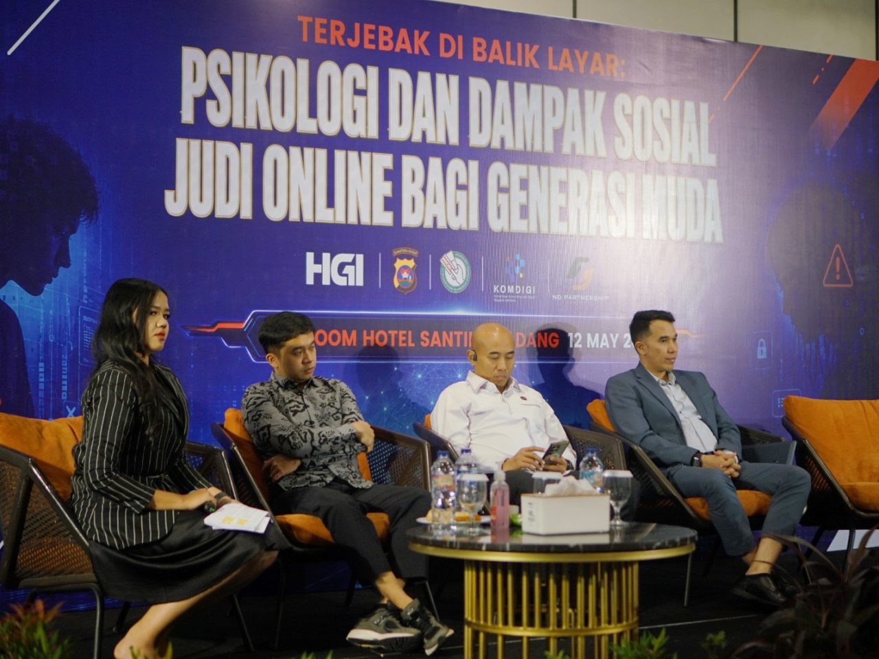 waspada-jebakan-digital-manipulatif,-polda-sumbar-dan-hgi-edukasi-mahasiswa-di-padang-soal-literasi-digital