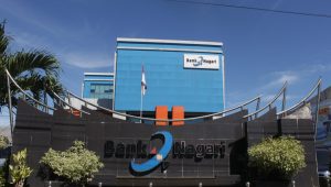 gubernur-sumbar-apresiasi-bank-nagari-raih-pengakuan-internasional