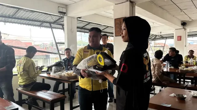 maxim-apresiasi-20-mitra-best-driver-bukittinggi