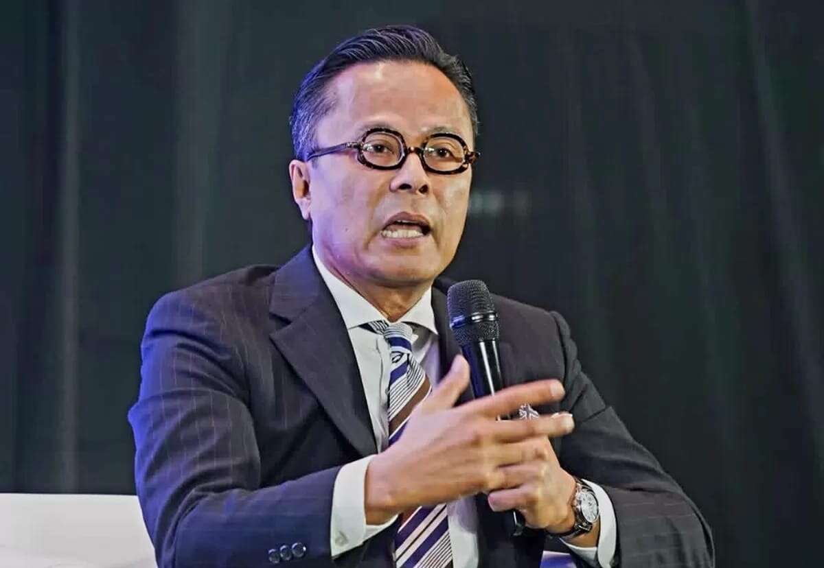 dari-posisi-terbawah-ke-puncak-bumn,-perjalanan-hidup-dony-oskaria-jadi-inspirasi dari-posisi-terbawah-ke-puncak-bumn,-perjalanan-hidup-dony-oskaria-jadi-inspirasi