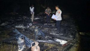 si-jago-merah-hanguskan-rumah-warga-di-sarilamak,-kerugian-capai-rp100-juta