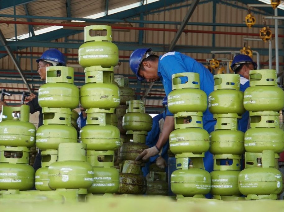idul-adha-1447-h,-pertamina-tambah-pasokan-1,2-juta-tabung-lpg-3-kg-di-wilayah-sumbagut
