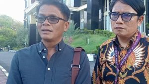 buntut-laporan-dugaan-korupsi-apbd,-eks-pimpinan-dprd-kota-pariaman-datangi-mapolda-sumbar