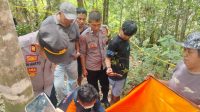 sempat-telepon-keluarga,-seorang-pria-ditemukan-tak-bernyawa-di-kawasan-hutan-biologi-unand-padang sempat-telepon-keluarga,-seorang-pria-ditemukan-tak-bernyawa-di-kawasan-hutan-biologi-unand-padang