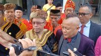 sebut-sumbar-‘barbar’,-mahkamah-adat-alam-minangkabau-resmi-laporkan-abu-janda-ke-polda-sumbar sebut-sumbar-‘barbar’,-mahkamah-adat-alam-minangkabau-resmi-laporkan-abu-janda-ke-polda-sumbar