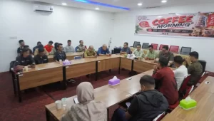 kpid-sumbar-serap-aspirasi-pelaku-industri-untuk-ruu-penyiaran