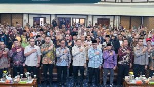 peringati-100-tahun-jam-gadang,-pemko-bukittinggi-bersama-kementerian-kebudayaan-gelar-seminar-internasional