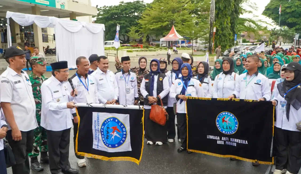 wawako-padang-ajak-seluruh-elemen-masyarakat-perangi-bahaya-narkoba