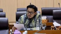 Anggota Komisi VII DPR RI, Andhika Satya Wasistho, dalam Rapat Dengar Pendapat (RDP) Komisi VII DPR RI dengan LPP TVRI, LPP RRI, dan LKBN Antara terkait pembahasan RKA-KL dan RKP-KL Tahun Anggaran 2027 di Gedung Nusantara I, Senayan, Jakarta, Rabu (17/6/2026). Foto: Alma/Karisma