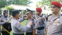 tingkatkan-kinerja-pelayanan,-polda-sumbar-naikkan-pangkat-1.274-personel tingkatkan-kinerja-pelayanan,-polda-sumbar-naikkan-pangkat-1.274-personel