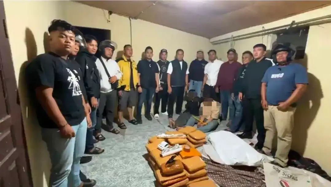 satresnarkoba-polresta-bukittinggi-gagalkan-penyelundupan-41-paket-ganja satresnarkoba-polresta-bukittinggi-gagalkan-penyelundupan-41-paket-ganja