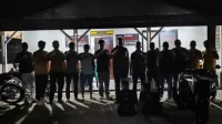 tuntaskan-kasus-pengeroyokan,-polres-pasbar-tangkap-tiga-pelaku tuntaskan-kasus-pengeroyokan,-polres-pasbar-tangkap-tiga-pelaku