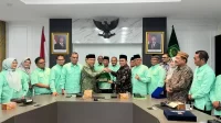 perkuat-kerukunan,-pemko-padang-konsultasi-ke-kemenag-dan-kemendagri-ri perkuat-kerukunan,-pemko-padang-konsultasi-ke-kemenag-dan-kemendagri-ri