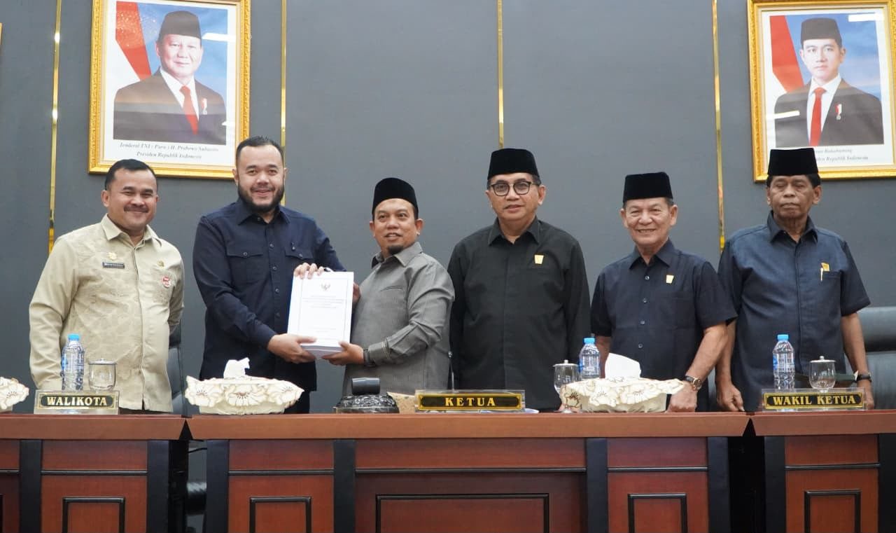 fadly-amran:-pendapatan-daerah-diproyeksikan-meningkat-jadi-rp3,06-triliun