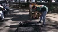 optimalkan-progul-padang-rancak,-pupr-padang-perbaiki-sejumlah-ruas-jalan optimalkan-progul-padang-rancak,-pupr-padang-perbaiki-sejumlah-ruas-jalan