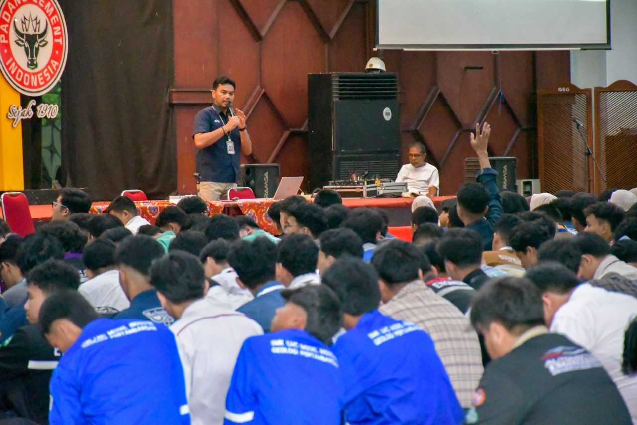 terima-450-mahasiswa-dan-pelajar-magang,-pt-semen-padang-perkuat-kompetensi-dan-budaya-k3 terima-450-mahasiswa-dan-pelajar-magang,-pt-semen-padang-perkuat-kompetensi-dan-budaya-k3