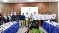 kunjungi-bulog-sumbar,-bakn-dpr-ri-tegaskan-dukungan-pendanaan-untuk-stabilisasi-pangan kunjungi-bulog-sumbar,-bakn-dpr-ri-tegaskan-dukungan-pendanaan-untuk-stabilisasi-pangan
