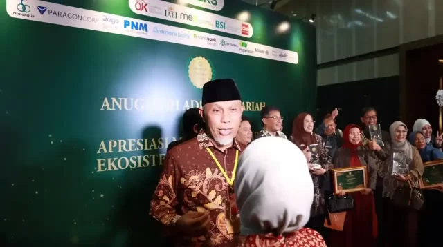 sumbar-borong-penghargaan-di-ajang-anugerah-adinata-syariah-2026
