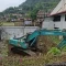 jaga-keasrian-kota-tua,-pemko-sawahlunto-bersihkan-sedimen-batang-lunto