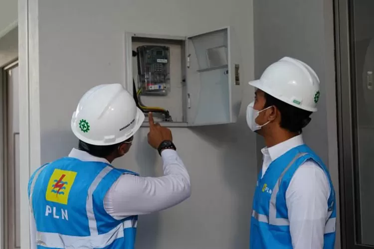 pln-uid-sumbar-raih-penghargaan-zero-accident-berkat-kedisiplinan-k3 pln-uid-sumbar-raih-penghargaan-zero-accident-berkat-kedisiplinan-k3