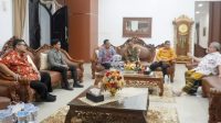 silaturahmi-bersama-komisioner-kpid,-ketua-dprd-sumbar-bahas-regulasi-konten-lokal-dan-penguatan-literasi silaturahmi-bersama-komisioner-kpid,-ketua-dprd-sumbar-bahas-regulasi-konten-lokal-dan-penguatan-literasi