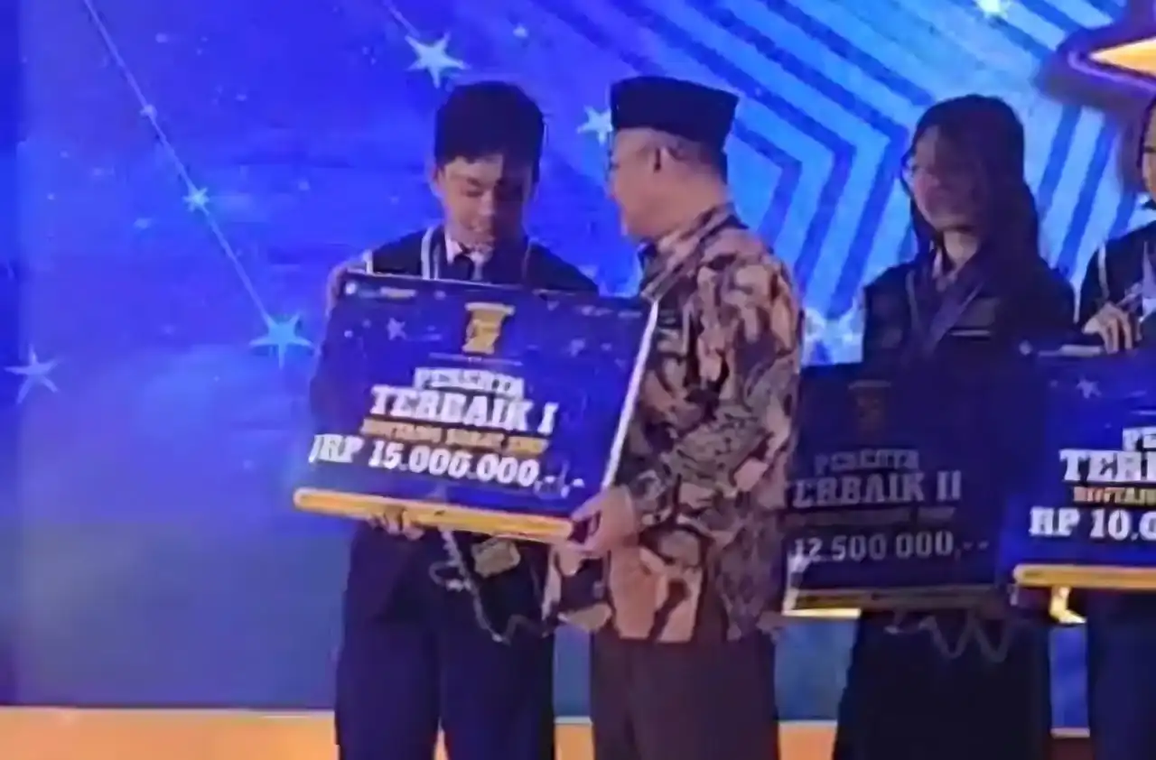 tingkatkan-karakter-siswa,-siswa-smpn-2-padang-raih-bintang-sobat-smp tingkatkan-karakter-siswa,-siswa-smpn-2-padang-raih-bintang-sobat-smp