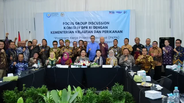 dpr-desak-kkp-perkuat-kesejahteraan-nelayan-lewat-kemandirian-pakan-dan-subsid