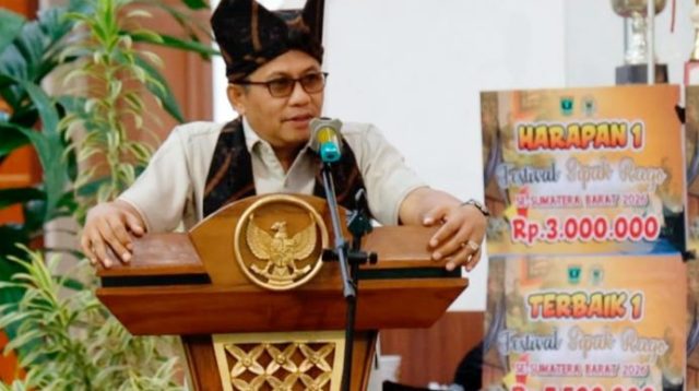 festival-sipak-rago-piala-bergilir-evi-yandri-kembali-digelar:-upaya-lestarikan-budaya-minangkabau