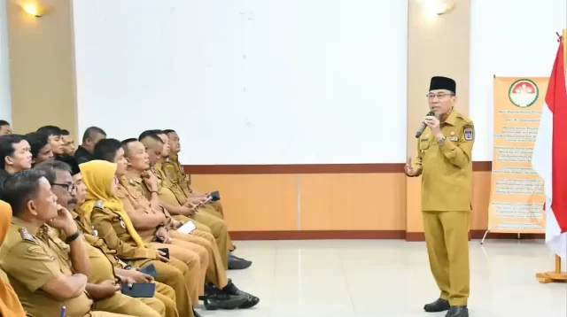 wawako-padang-perkuat-keamanan-lingkungan-via-pembekalan-personel-dubalang-kota