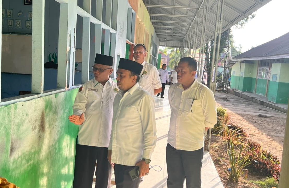 kemenag-sumbar-pastikan-aktivitas-belajar-di-man-3-padang-tetap-berjalan-normal-dan-kondusif kemenag-sumbar-pastikan-aktivitas-belajar-di-man-3-padang-tetap-berjalan-normal-dan-kondusif