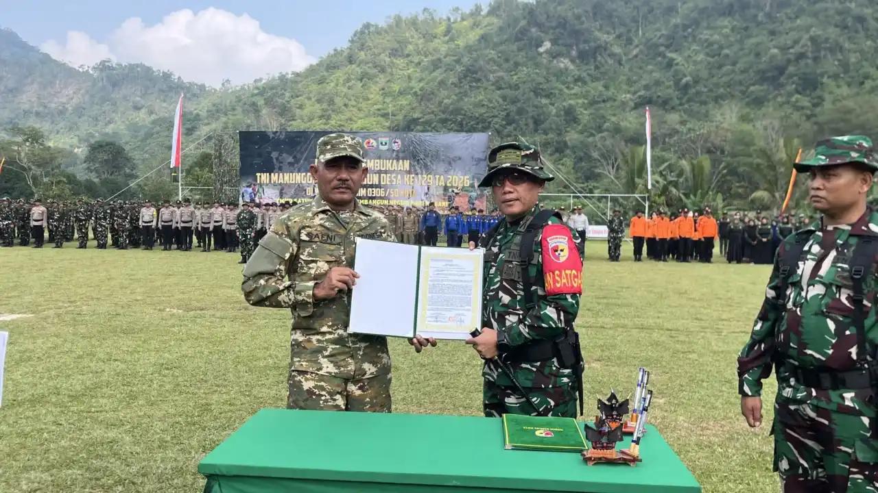 tmmd/n-ke-129-resmi-dibuka-di-limapuluh-kota,-bupati:-mendongkrak-perekonomian-masyarakat tmmd/n-ke-129-resmi-dibuka-di-limapuluh-kota,-bupati:-mendongkrak-perekonomian-masyarakat