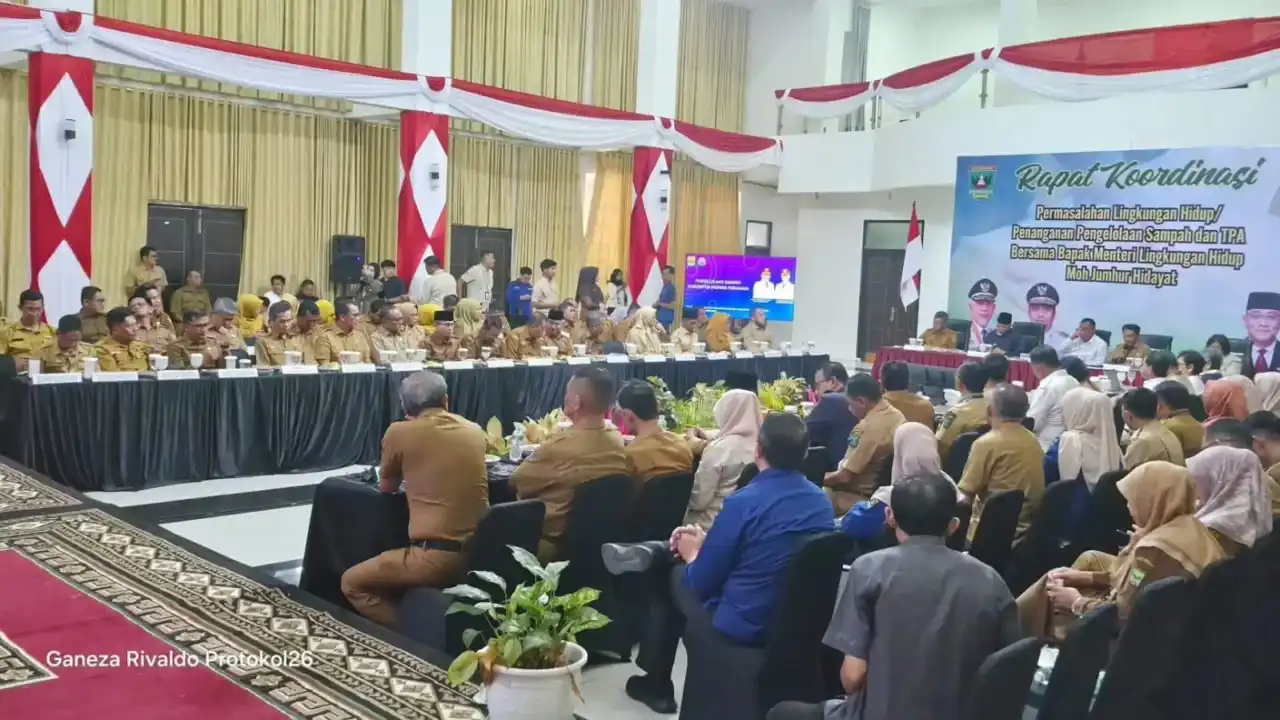 pemkab-pessel-susun-sistem-pengolahan-sampah-modern-berkelanjutan pemkab-pessel-susun-sistem-pengolahan-sampah-modern-berkelanjutan