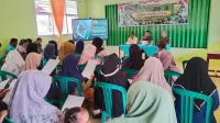 buka-peluang-pengabdian,-satgas-tmmd-ke-129-gelar-sosialisasi-rekrutmen-prajurit-tni-di-buluh-kasok buka-peluang-pengabdian,-satgas-tmmd-ke-129-gelar-sosialisasi-rekrutmen-prajurit-tni-di-buluh-kasok