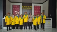 bpk-ri-laksanakan-uji-petik-pemeriksaan-kinerja-atas-layanan-jaminan-produk-halal-di-bptu-hpt-padang-mengatas bpk-ri-laksanakan-uji-petik-pemeriksaan-kinerja-atas-layanan-jaminan-produk-halal-di-bptu-hpt-padang-mengatas