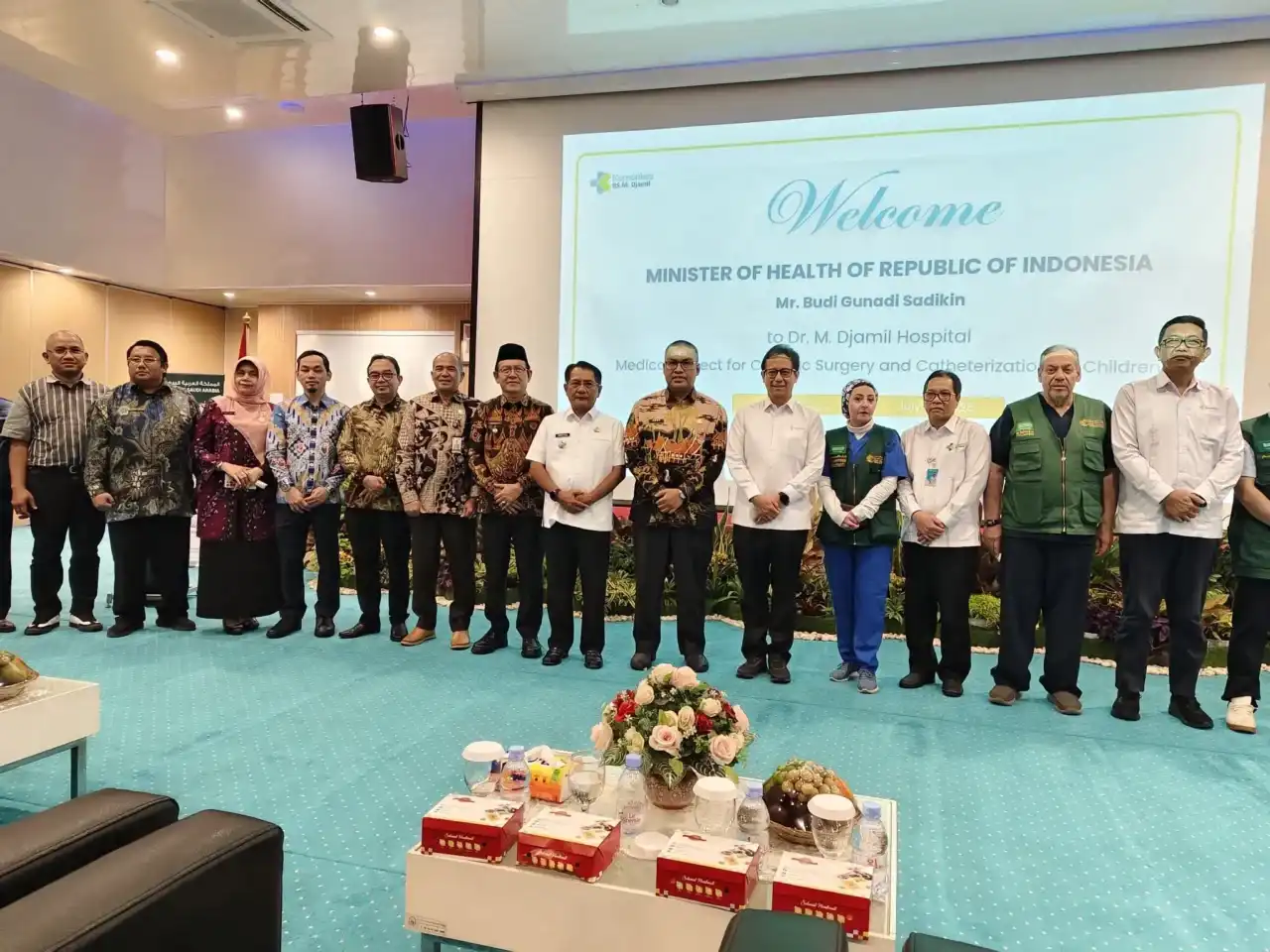 indonesia-dan-arab-saudi-perkuat-layanan-operasi-jantung-anak-sumbar indonesia-dan-arab-saudi-perkuat-layanan-operasi-jantung-anak-sumbar