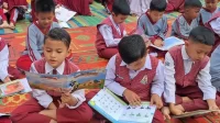 perpusda-padang-panjang-tingkatkan-minat-baca-siswa-lewat-perpustakaan-keliling perpusda-padang-panjang-tingkatkan-minat-baca-siswa-lewat-perpustakaan-keliling