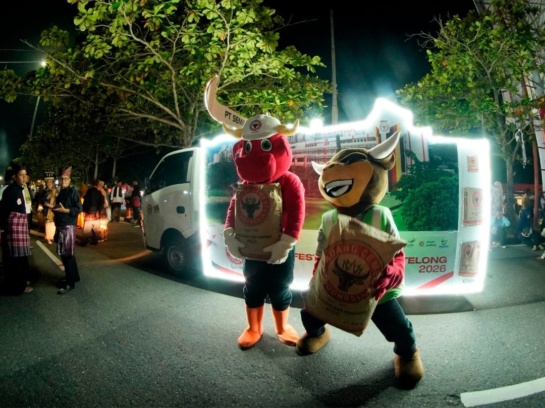 pt-semen-padang-ikut-meriahkan-festival-pawai-telong-telong-hjk-padang-ke-357 pt-semen-padang-ikut-meriahkan-festival-pawai-telong-telong-hjk-padang-ke-357