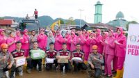 pengurus-daerah-bhayangkari-sumbar-salurkan-bantuan-untuk-korban-banjir-bandang-di-solok pengurus-daerah-bhayangkari-sumbar-salurkan-bantuan-untuk-korban-banjir-bandang-di-solok