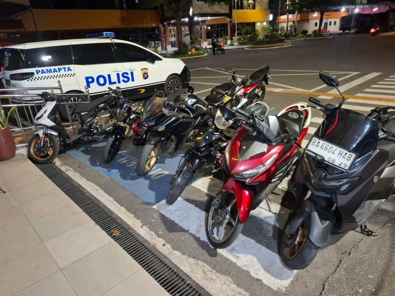 timsus-alfa-polresta-padang-sikat-aksi-tawuran,-balap-liar-dan-amankan-7-unit-kendaraan