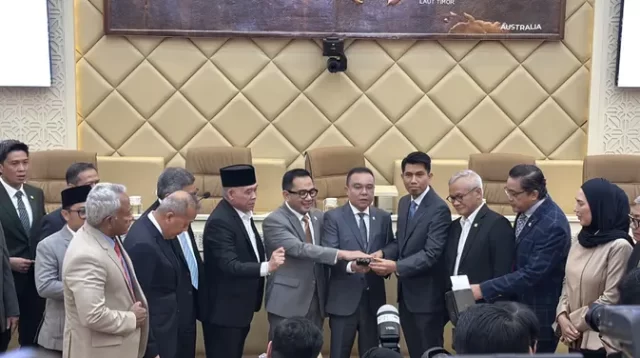 komisi-ii-dpr-tunjuk-bahtra-banong-pimpin-panja-ruu-pemilu