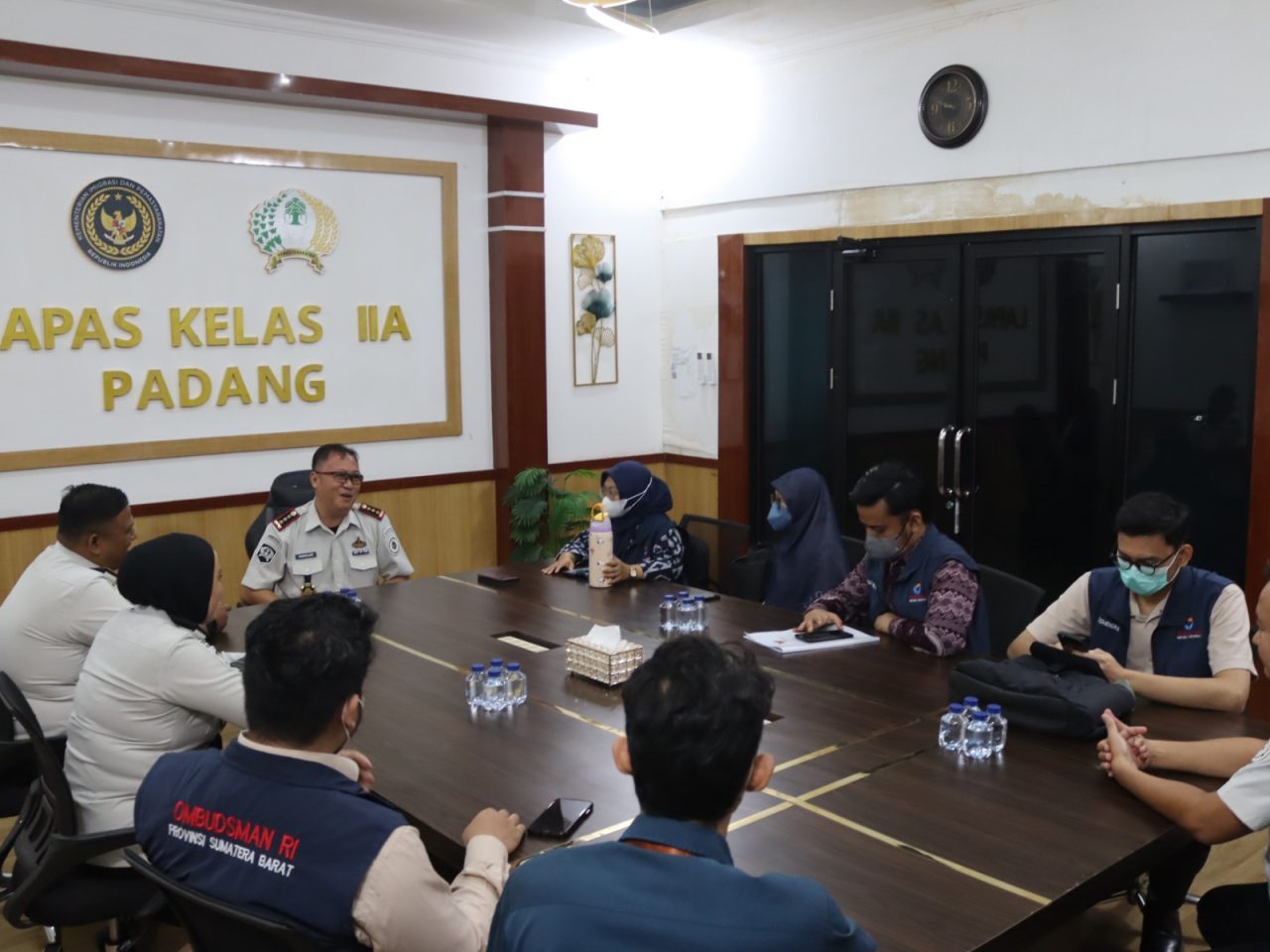 terima-monitoring-ombudsman-ri,-kalapas-padang:-kami-terbuka-dan-siap-mendukung terima-monitoring-ombudsman-ri,-kalapas-padang:-kami-terbuka-dan-siap-mendukung