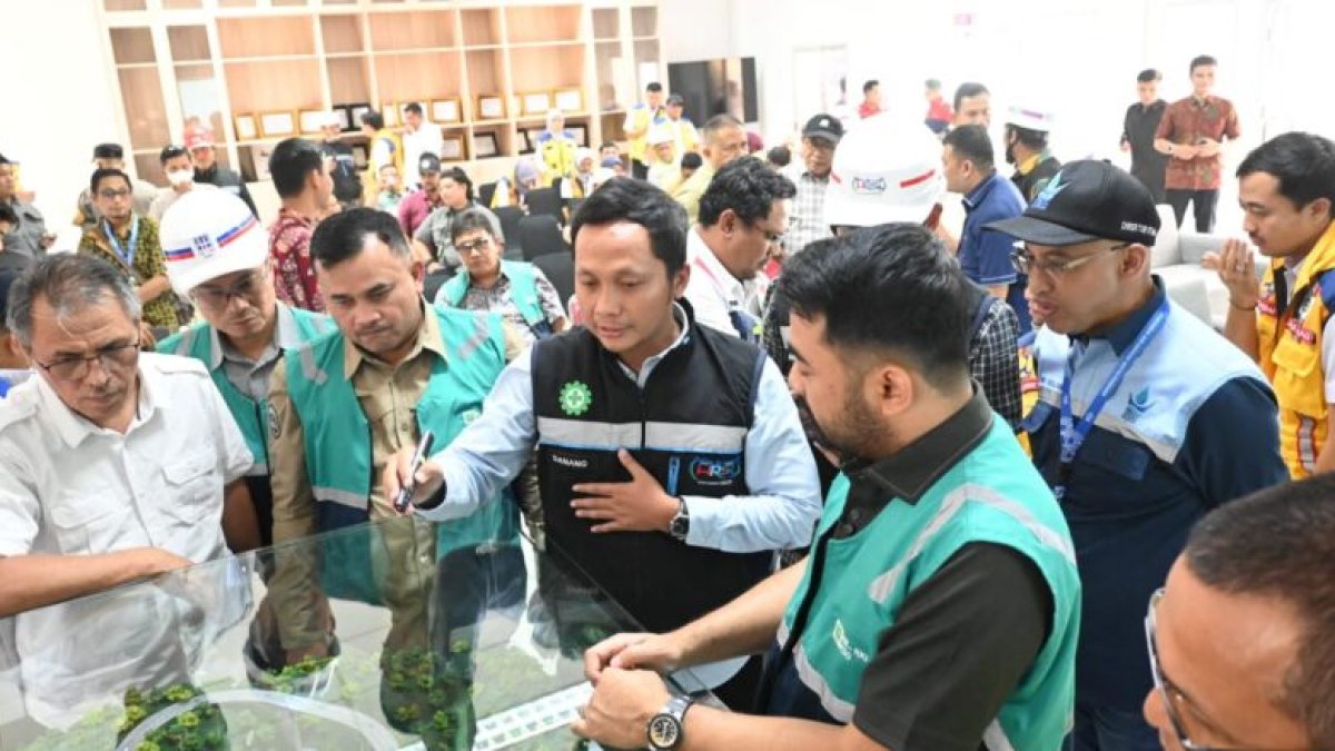 pemko-padang-percepat-pembebasan-lahan-dan-jaga-pasokan-air-flyover pemko-padang-percepat-pembebasan-lahan-dan-jaga-pasokan-air-flyover