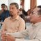 Bupati Tanah Datar Eka Putra berdiskusi dengan Kepala Bea Cukai Teluk Bayur terkait peluang ekspor produk UMKM daerah.
