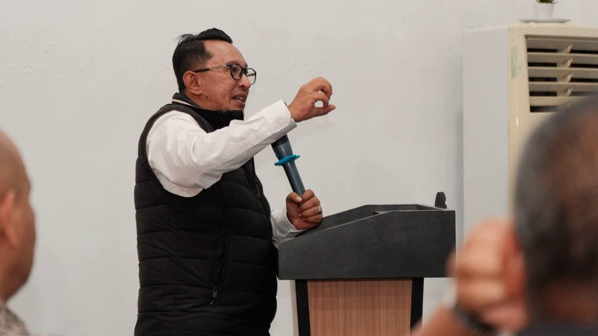 FB_IMG_1793067390669 Pertemuan pembentukan Forum Komunikasi Asisten Ekonomi dan Pembangunan se-Sumatera Barat di Gedung Indojolito, Batusangkar.