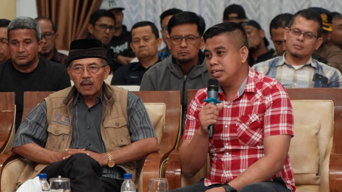 FB_IMG_1793327243068 Bupati Tanah Datar Eka Putra memimpin rapat koordinasi persiapan pengamanan ajang balap motor Batusangkar Cup 2026.